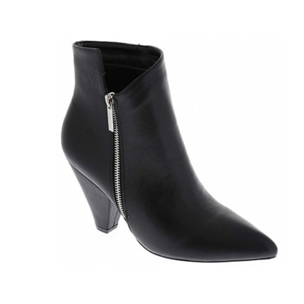 Pointed Toe Dress Booties